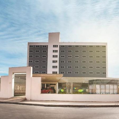 Hotel Abba Uno Betim Extérieur photo